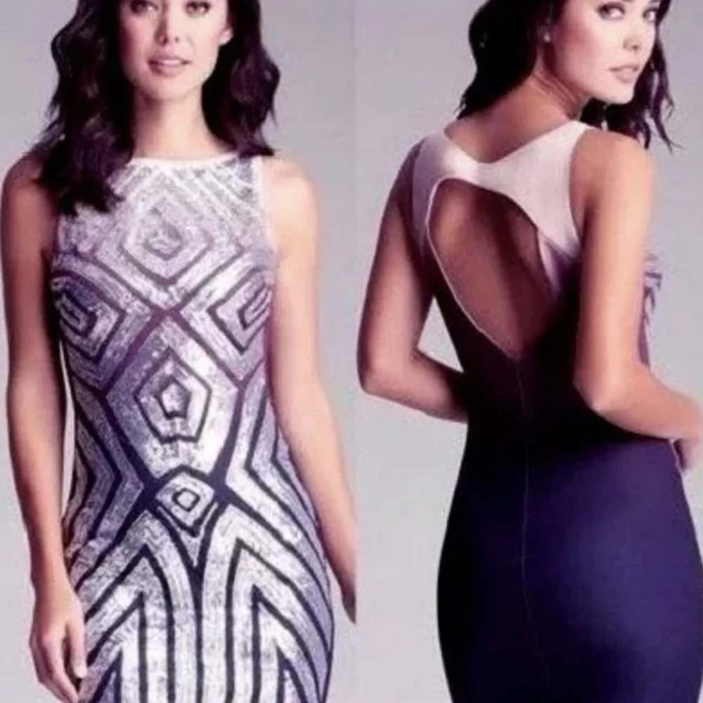 BEBE OMBRÉ SEQUIN GEOMETRIC BODYCON DRESS SZ SMALL OPEN‎ BACK MINI
